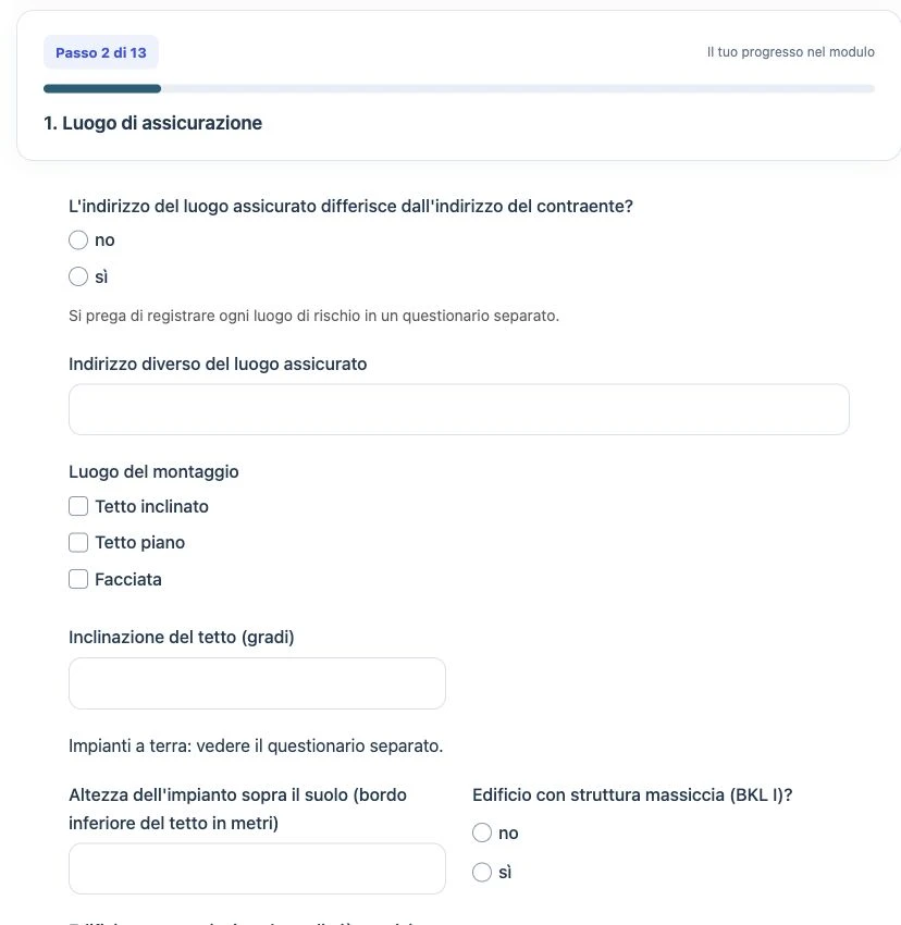 Modulo cliente con progresso leggibile, campi di selezione e input appropriati